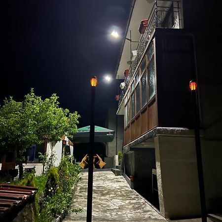 Къща За Гости "Домът На Краси" Yagodina Exterior foto